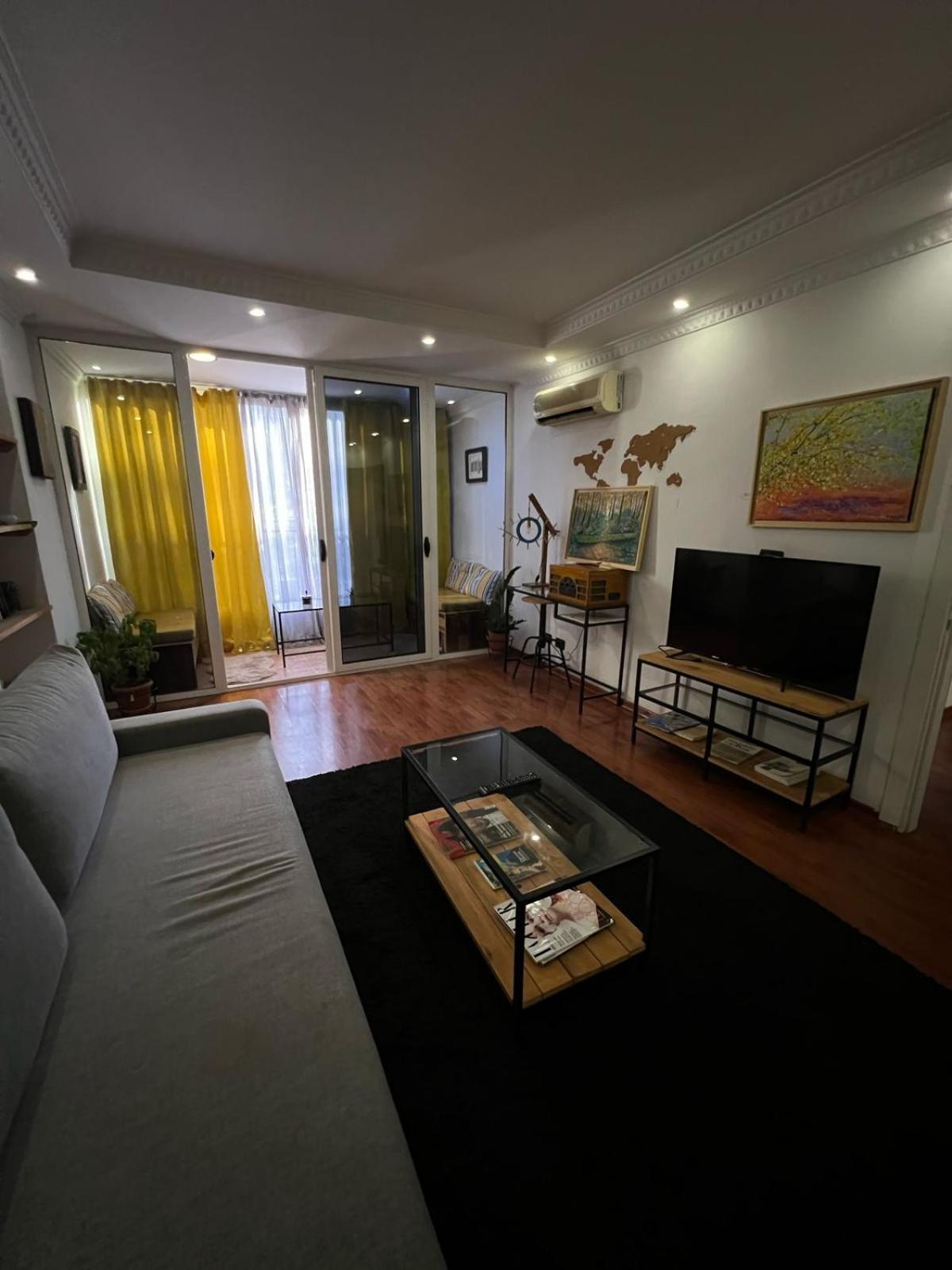 Hoja Apartments Тирана Екстер'єр фото